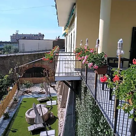 Casa Delle Ginestre Bike 公寓式酒店 圣雷默