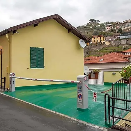 Casa Delle Ginestre Bike 3* 圣雷默