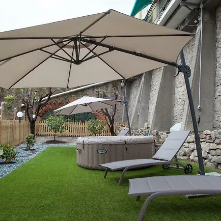 Апарт-отель Casa Delle Ginestre Bike 3*