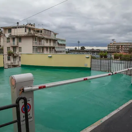 公寓式酒店 Casa Delle Ginestre Bike 圣雷默